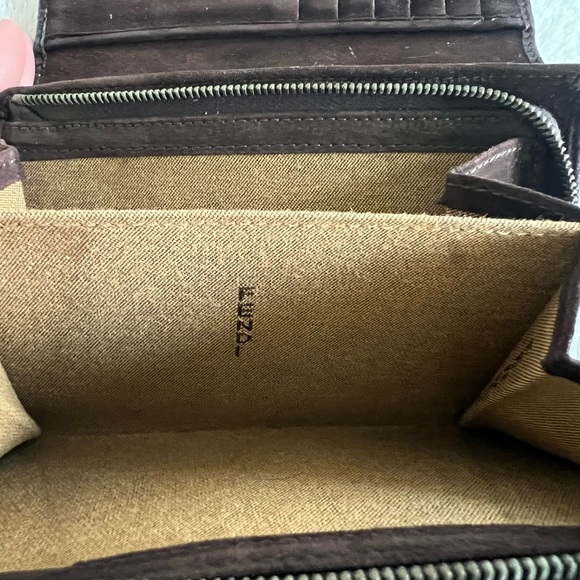 Authentic Fendi Women’s wallet - Picture 4 of 5